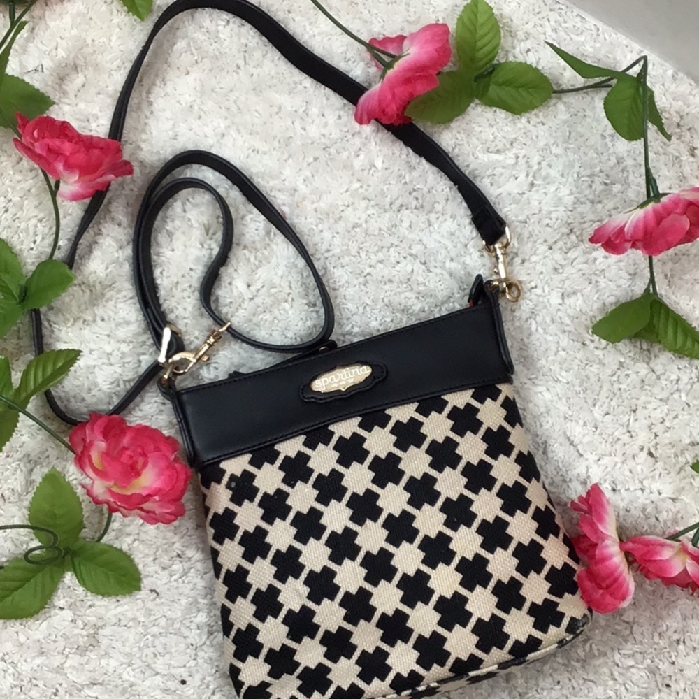 Spartina 449 b/w linen/leather crossbody bag